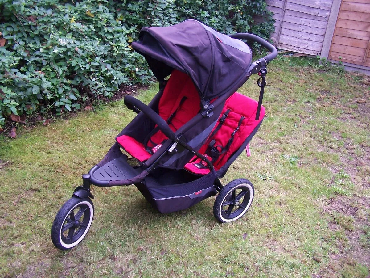 phil&teds stroller available for hire from Bali Bubs